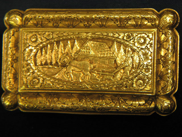 victorian snuff box. Nobel Antique jewelry Store, Santa Monica. Made in America. Circa 1880s